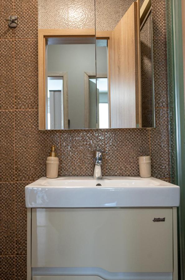 Elegant Spotless Apartment In Sofia Center Exteriör bild